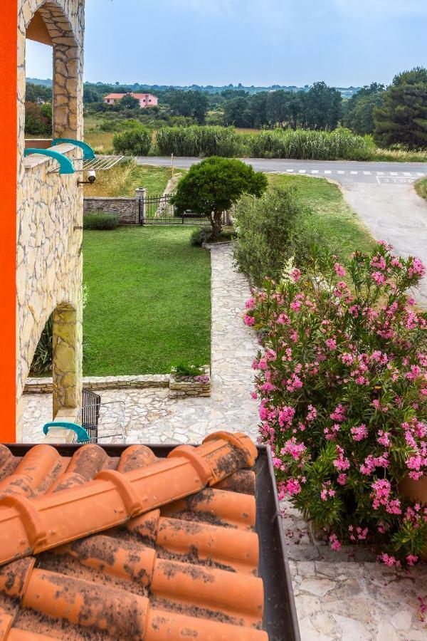 Villa Orange II Medulin Buitenkant foto