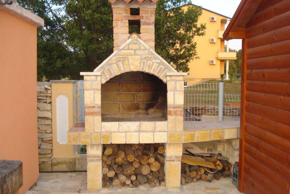 Villa Orange II Medulin Buitenkant foto